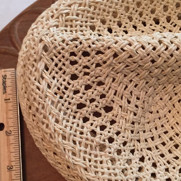 Tan hat with blue flowers - Picture 6 of 8